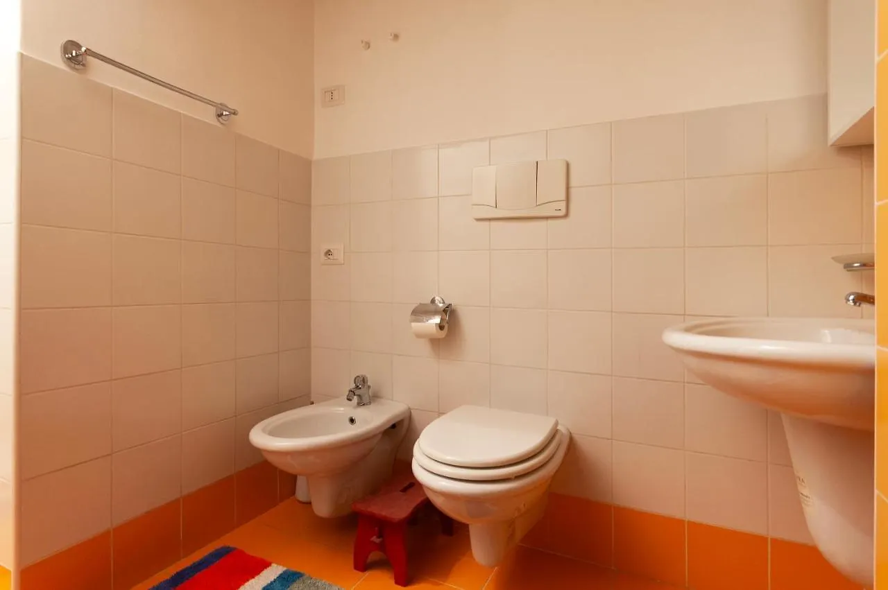 Casa Monet - 10 Minuti Dal Duomo Apartment Milan