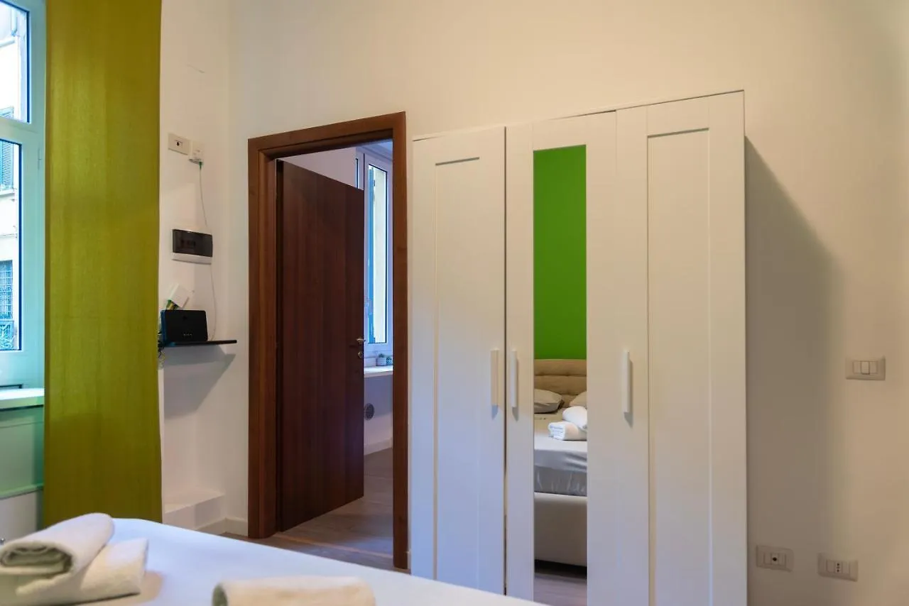 Casa Monet - 10 Minuti Dal Duomo Apartment Milan 0*,  Italy